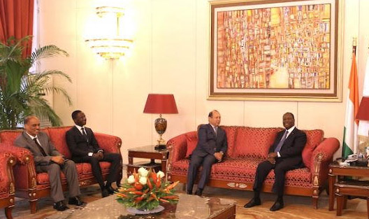 Abdeslam Ahizoune avec le Président ivoirien, Alassane Ouattara.