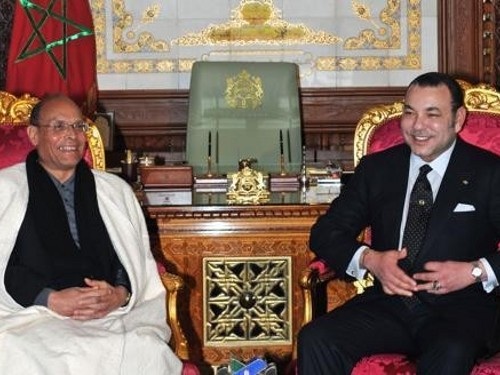 Le Roi Mohammed VI et le Président Moncef Merzouki lors de la dernière visite de ce dernier au Maroc.