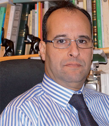 Khalid Chegraoui, Professeur Chercheur à l’Institut des Etudes
Africaines à Rabat