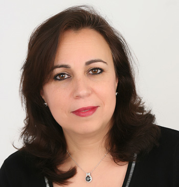 Mouna Lebnioury 
