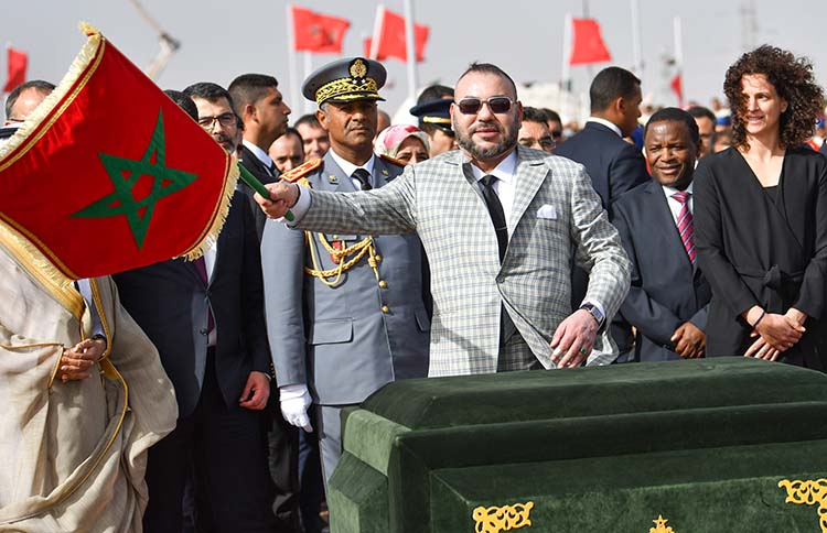 Le Roi Mohammed VI_lançant les travaux de Noor IV.