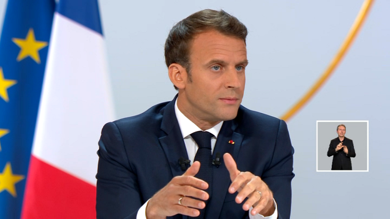 Le président français Emmanuel Macron enchaîne les interviews