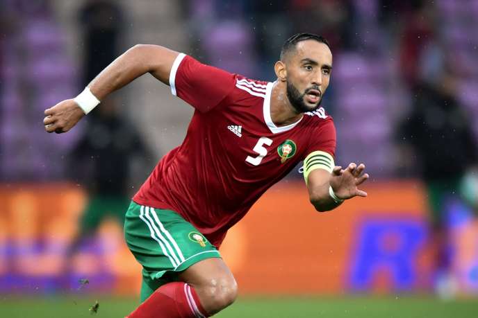 Morocco's defender Medhi Benatia reacts during the friendly football match between Morocco and Ukraine at the Stade de Geneve stadium in Geneva on May 31, 2018. (Photo by Fabrice COFFRINI / AFP)