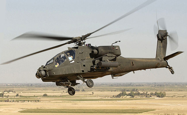 Hélicoptère Boeing AH-64 Apache 