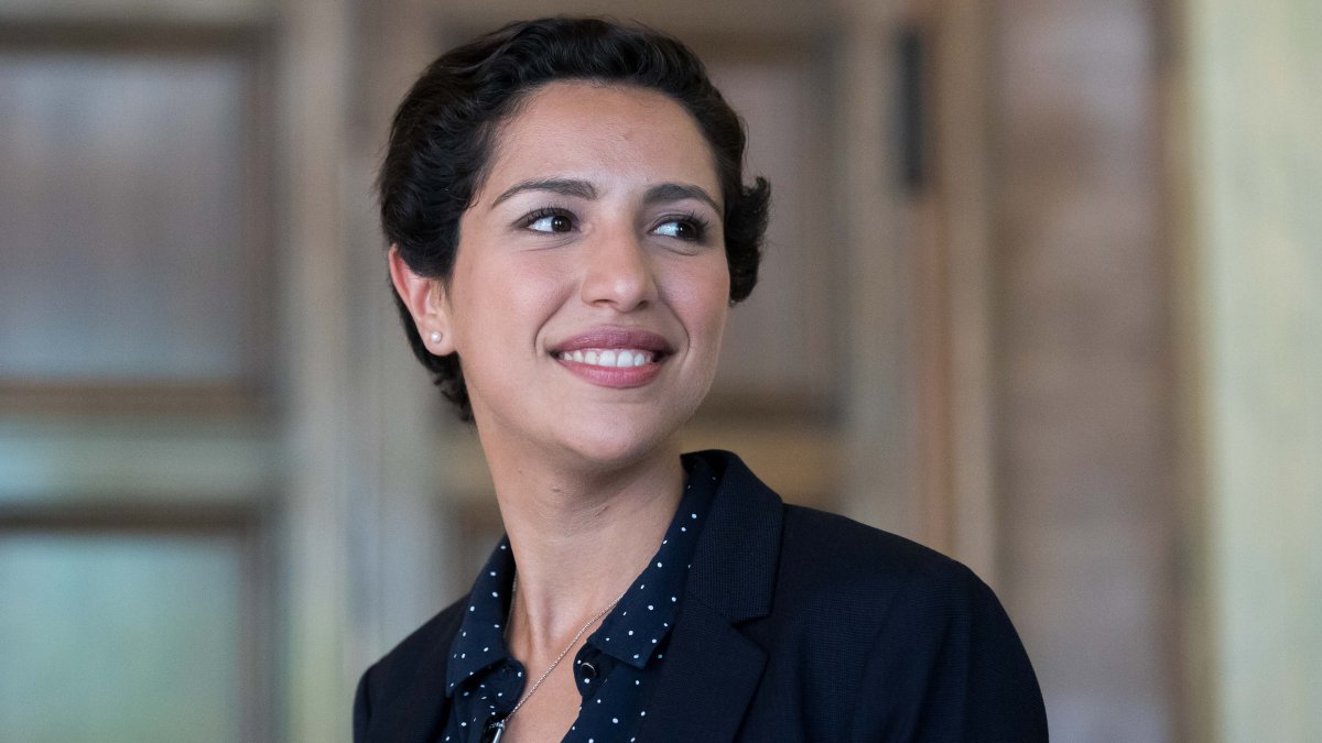 Sarah El hairy, Secru00e9taire d'Etat dans le nouveau gouvernement franu00e7ais
