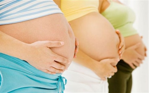 La France enregistre 1000 grossesses par an chez les jeunes filles âgées de 12 à 14 ans. 
