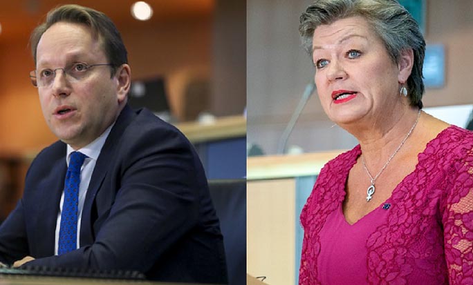 Les commissaires européens Ylva Johansson et Olivér Várhely