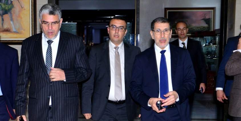 Amekraz entre le chef du gouvernement (G) et le ministre des droits de l'Homme (D). La CNSS violée