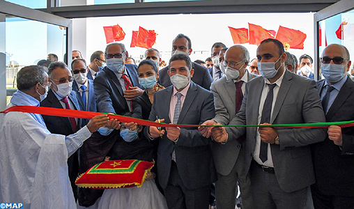 La cu00e9ru00e9monie d'inauguration a u00e9tu00e9 pru00e9sidu00e9e par le ministre de lu2019u00c9ducation nationale, de la Formation professionnelle, de lu2019Enseignement supu00e9rieur et de la Recherche scientifique, Saaid Amzazi et la ^pru00e9sence de la directrice gu00e9nu00e9rale de lu2019Office de la formation professionnelle et de la promotion du travail (OFPPT), Loubna Tricha, et du ministre du00e9lu00e9guu00e9 chargu00e9 de lu2019enseignement supu00e9rieur et de la recherche scientifique, Driss Ouaouicha