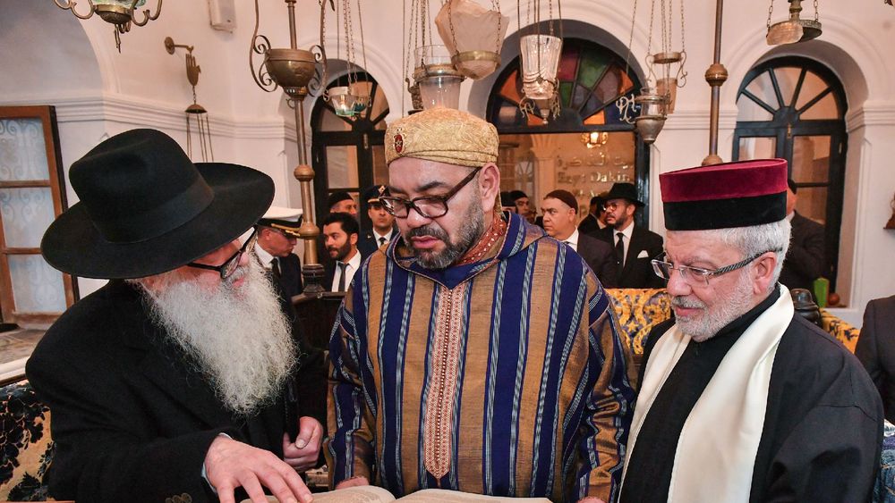 le 15 janvier 2020. Le Roi Mohamed VI visite la Maison de la mémoire, un musée dédié à la coexistence des juifs et des musulmans, à Essaouira